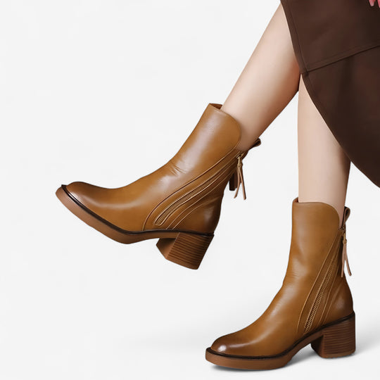 Valorine™ | Black Boots