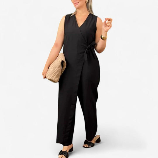 Inès | Elegant combination with V-neckline